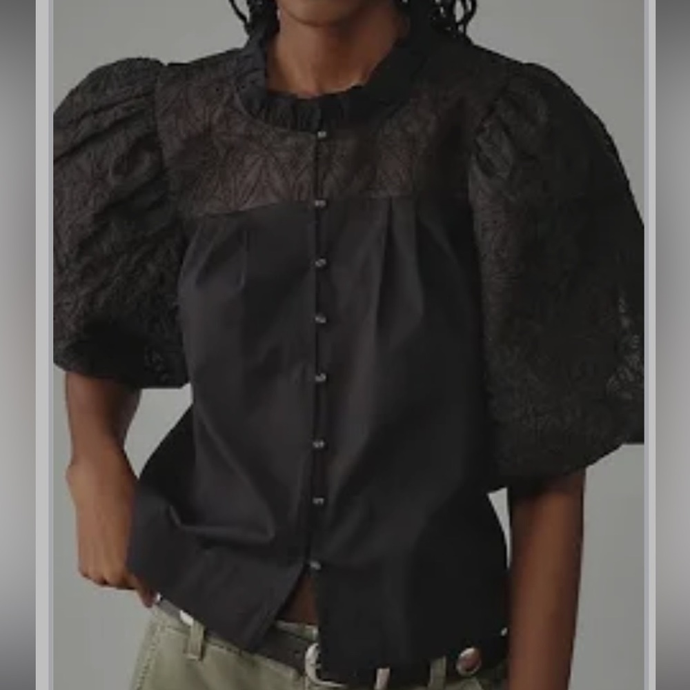 Anthropologie Maeve lace arm top